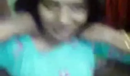 Menakjubkan pelacur remaja Katia Rodriguez terpukul mama jepang montok dengan besar dick