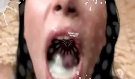 Brunette dengan Payudara besar mendapat bokep mertua montok bercinta.MP4