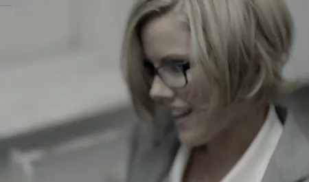 Milf Toket tante jepang montok kencang