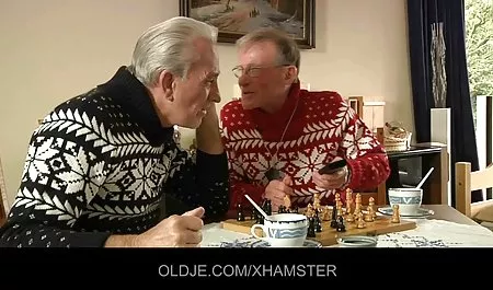 Rambut Coklat Istri Toket suster jepang montok Besar Orang Asing Suami