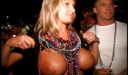 Kabin susu montok jepang pantai ngintip 2 - 1 dari 3