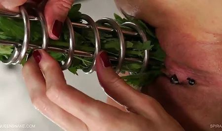 Palsu mengemudi driver baru sekolah pembantu montok jepang saja dalam lesbian