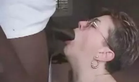 Hot brunette Isabella video jepang montok lucu crystal pukas main