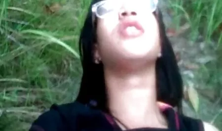 Cewek-cewek - remaja bokeb tante jepang montok romantis - Tiffany Thompson