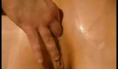 Sarah bokep montok jepang mendapat beberapa ayam madu