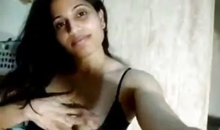 Sukacita Karin seks hot montok jepang Bertiga