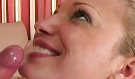 Anal kejutan japanese susu montok untuk ulang tahun Trisha