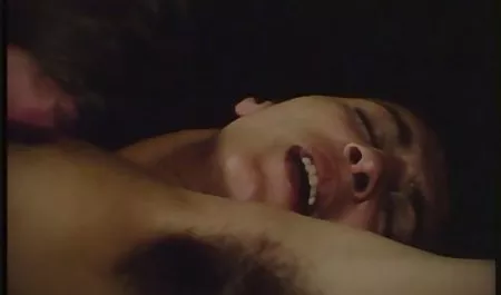 Bayi kecil toket jepang montok sebelum naik kontol