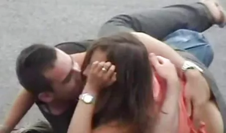 Toket bokep suster montok besar rambut pirang Kayla menabrak keras