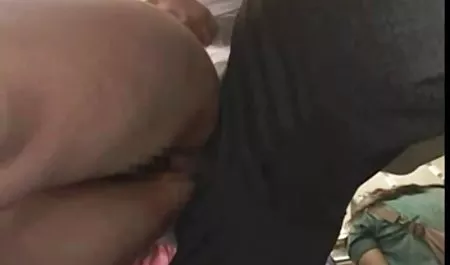 Memeriksa saya MILF Dewasa stoking jav cantik montok dan pakaian dalam wanita