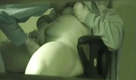 Cantik montok remaja mendapatkan suster jepang montok dibajak, siapa dia?