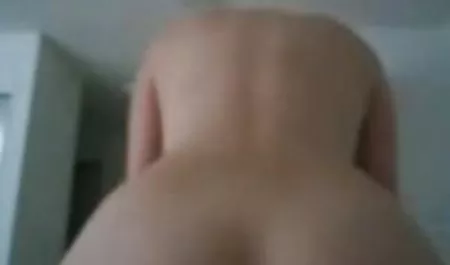 masturbasi bokep guru les montok dan melempar